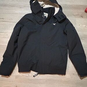 Hollister Men's Black Performance Jacket